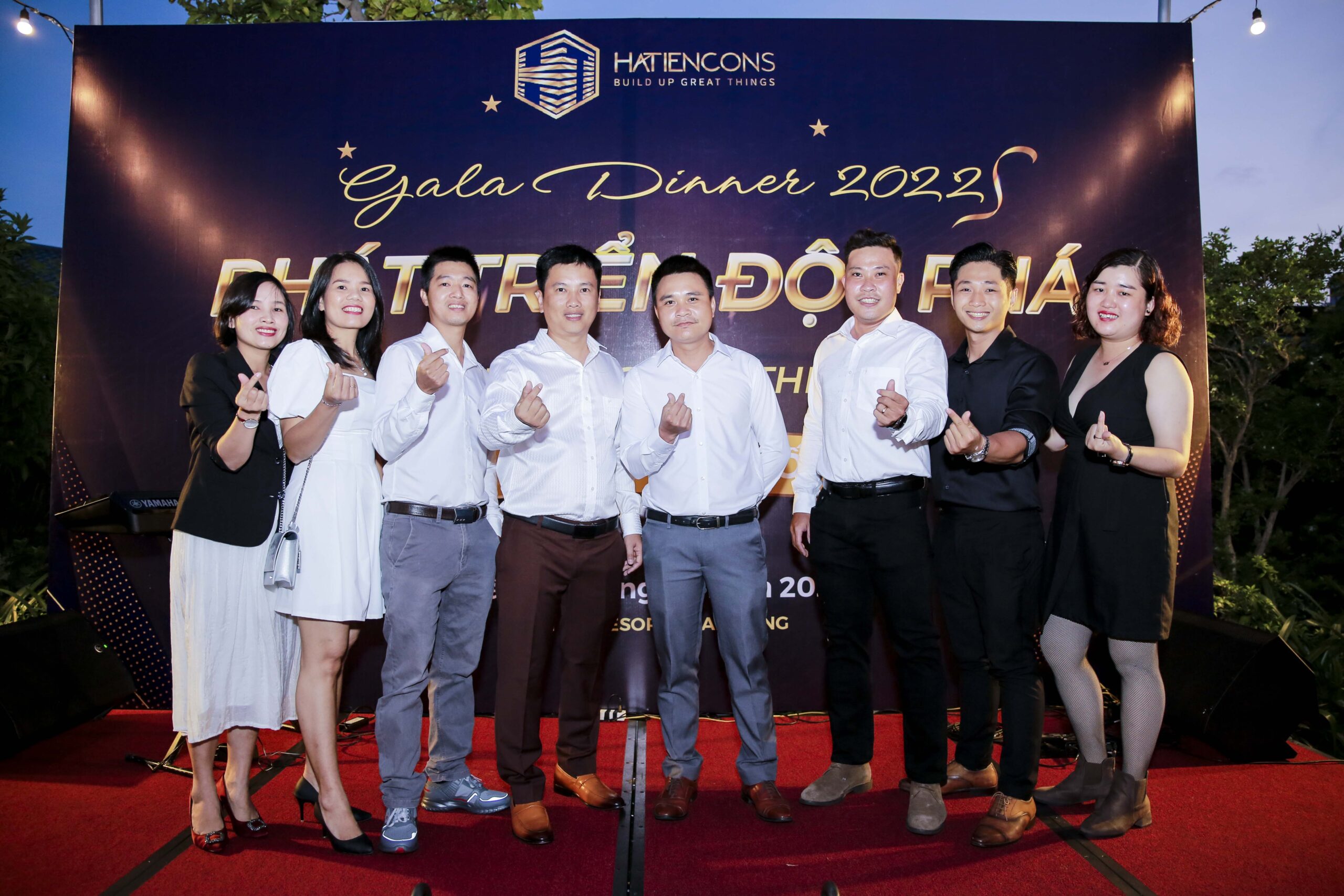 doi-ngu-quan-ly-hatiencons